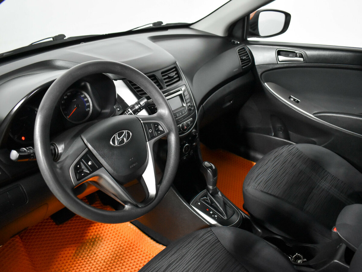Hyundai Solaris б/у, 2016, Автоматическая. Фото: #8