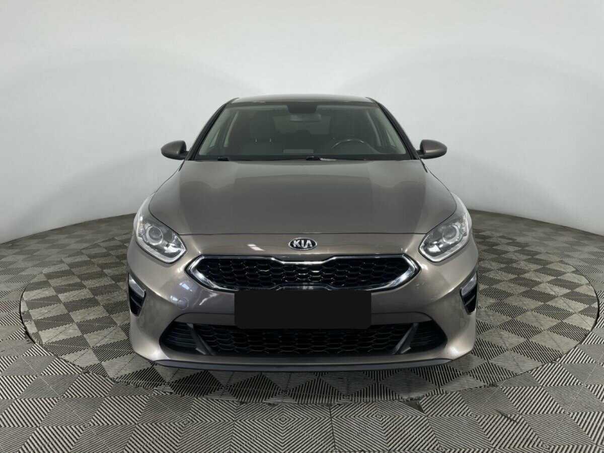 Kia Ceed б/у, 2018, Автоматическая. Фото: #1