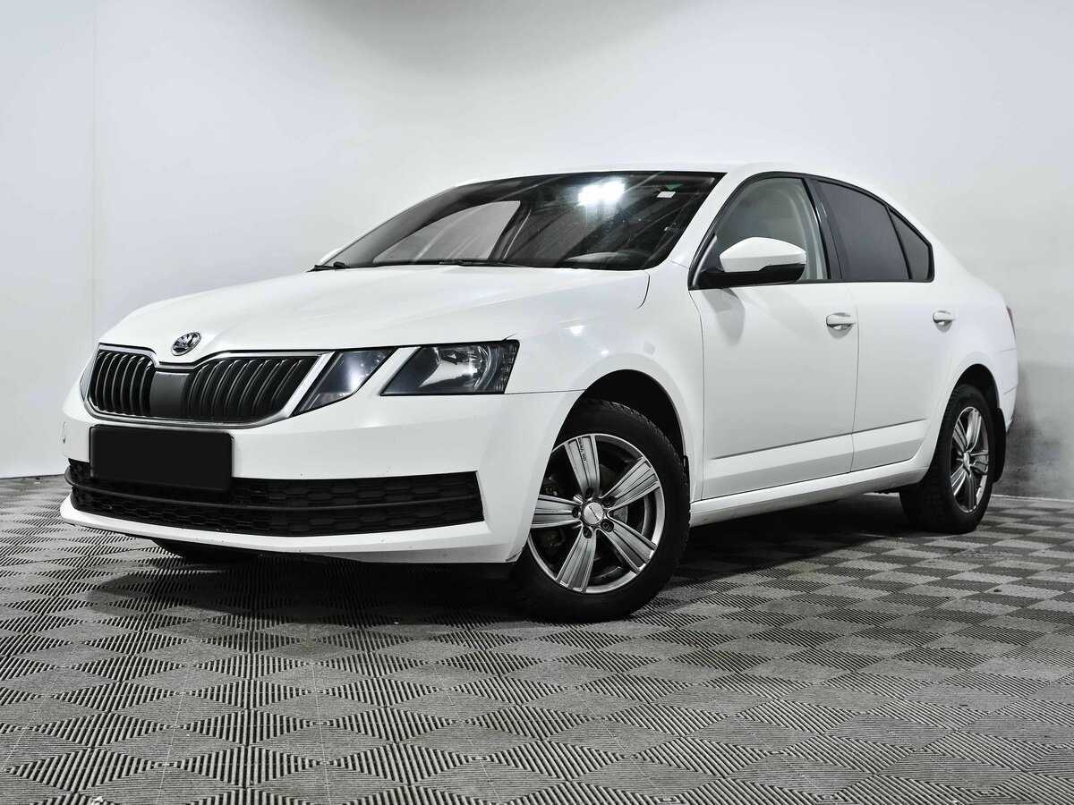 Skoda Octavia б/у, 2018, Механическая. Фото: #0