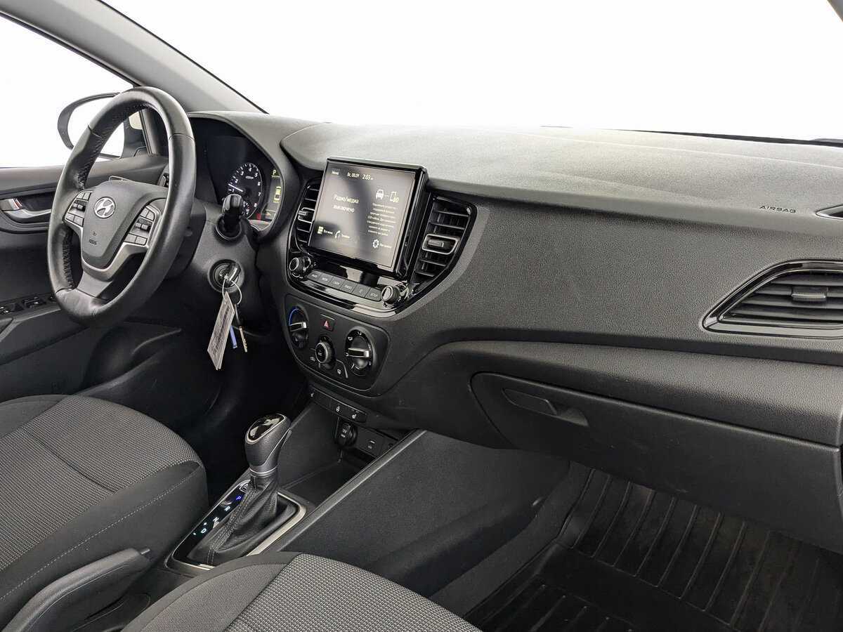 Hyundai Solaris б/у, 2021, Автоматическая. Фото: #8