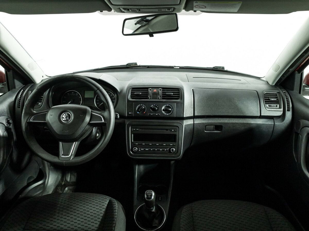 Skoda Fabia б/у, 2014, Механическая. Фото: #10