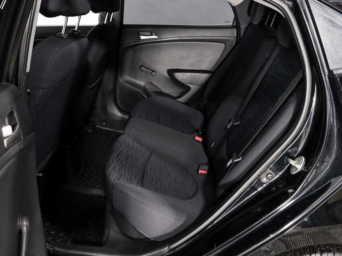 Hyundai Solaris б/у, 2014, Механическая. Фото: #9