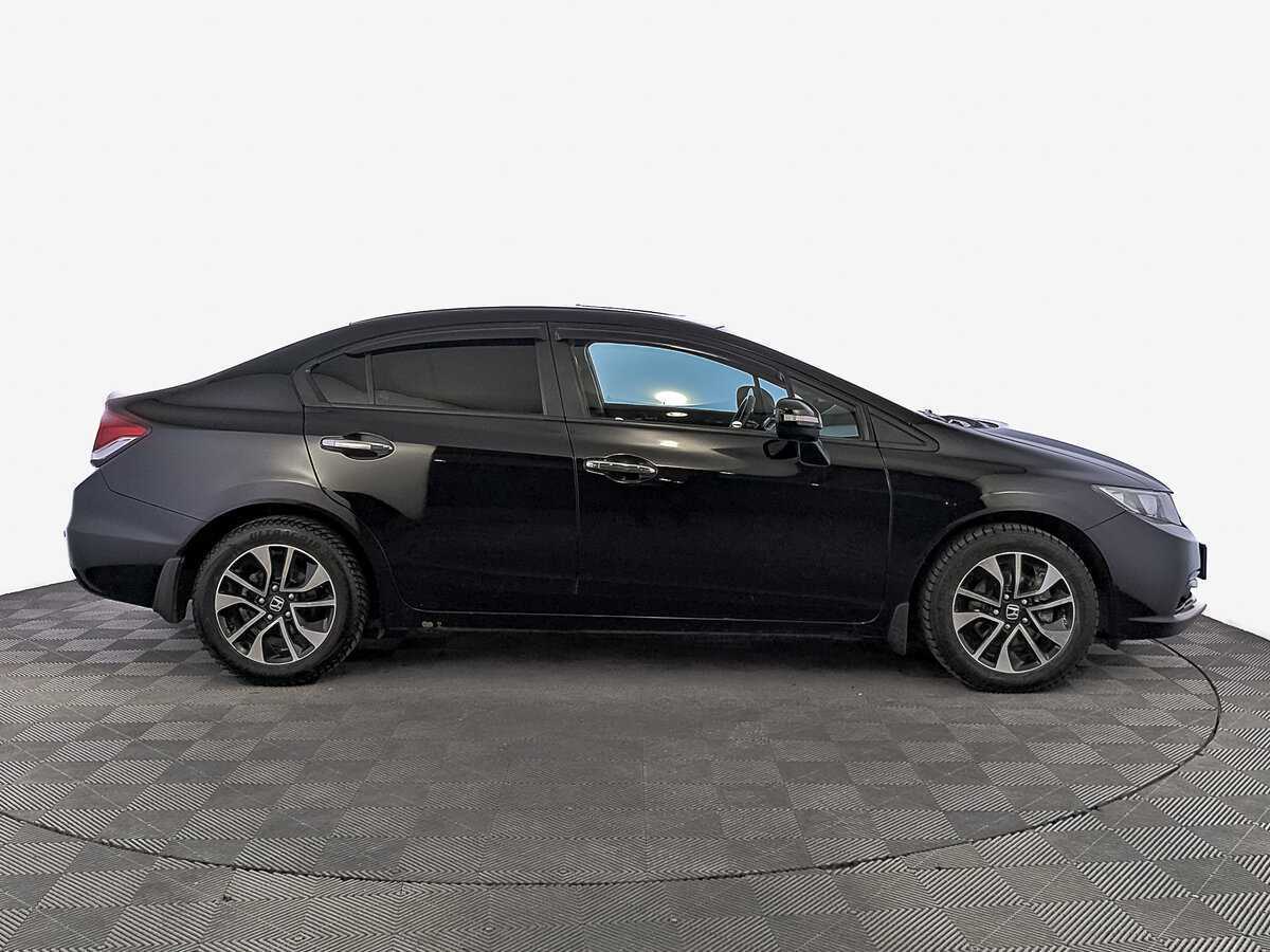 Honda Civic б/у, 2013, Автоматическая. Фото: #3