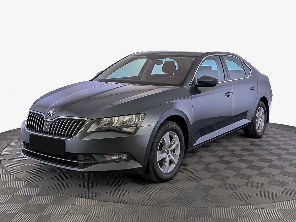 Skoda Superb б/у, 2019, Роботизированная. Посмотреть фото