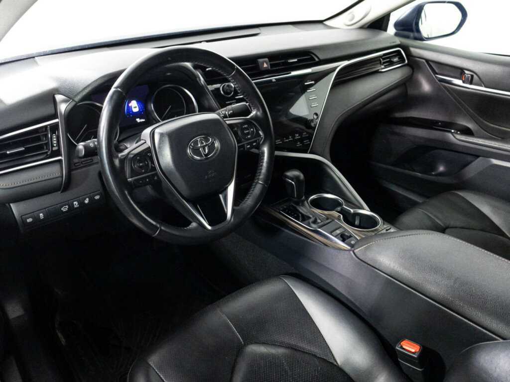 Toyota Camry б/у, 2019, Автоматическая. Фото: #10