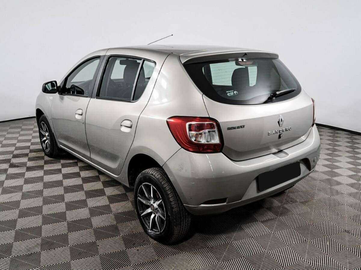 Renault Sandero б/у, 2015, Механическая. Фото: #6