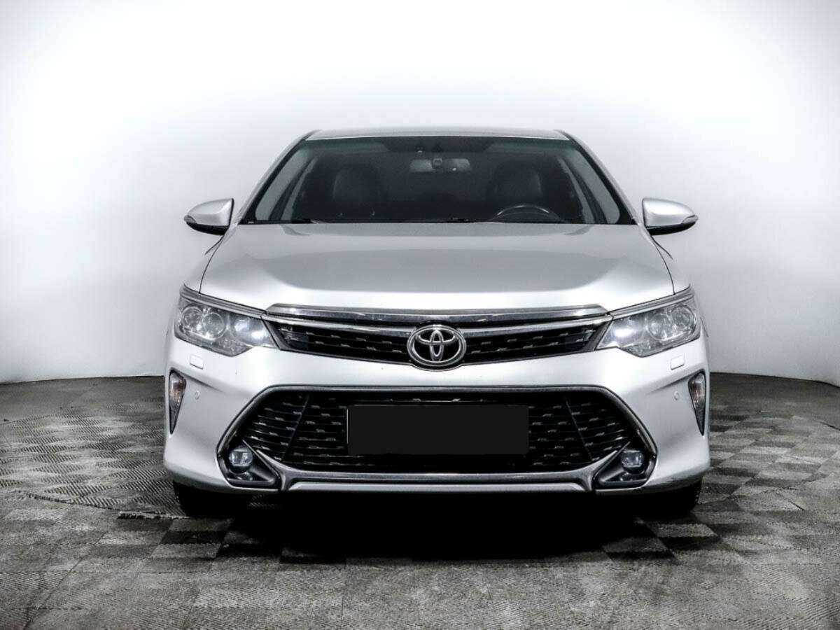 Toyota Camry б/у, 2018, Автоматическая. Фото: #1