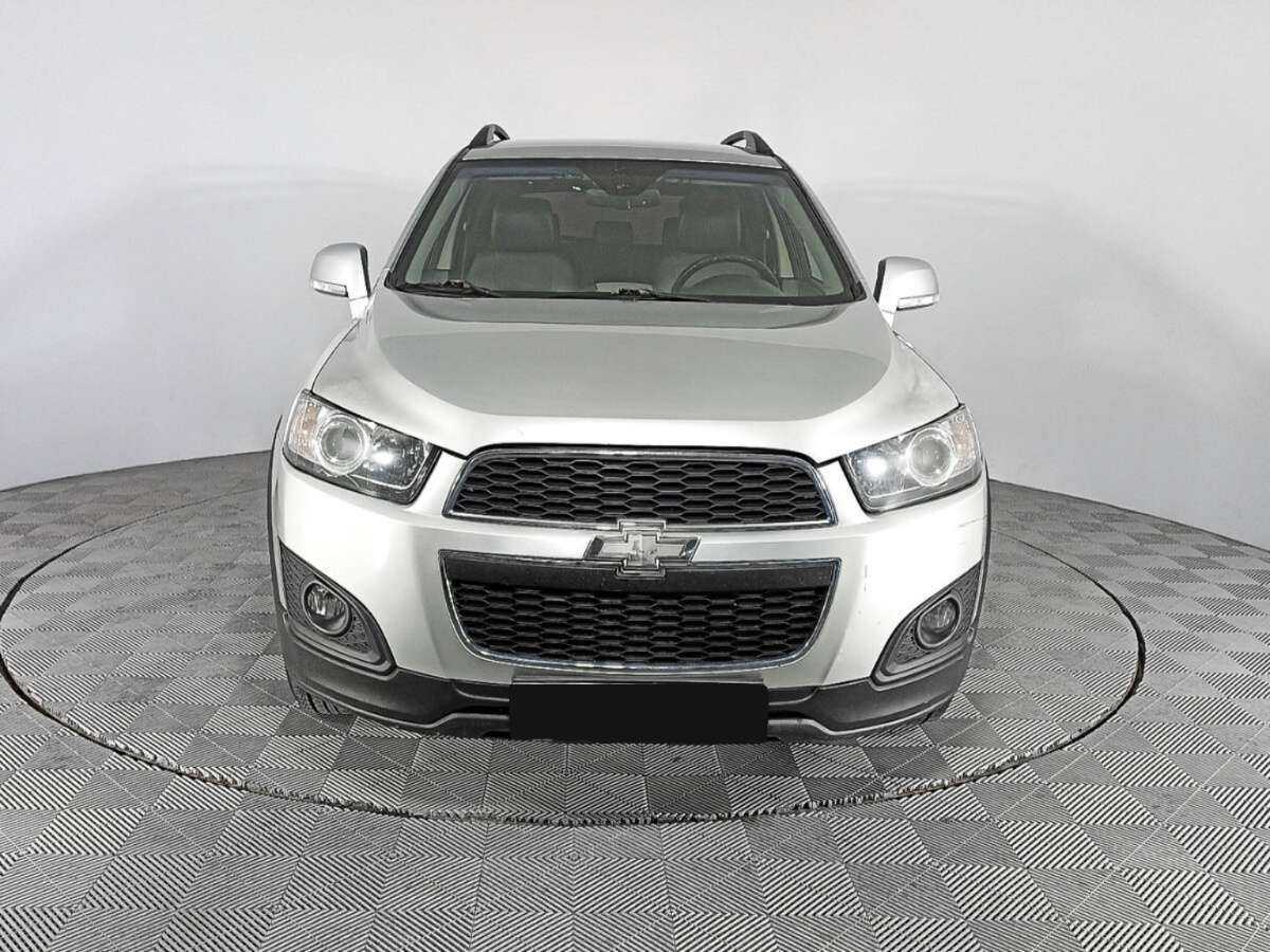 Chevrolet Captiva б/у, 2015, Автоматическая. Фото: #1