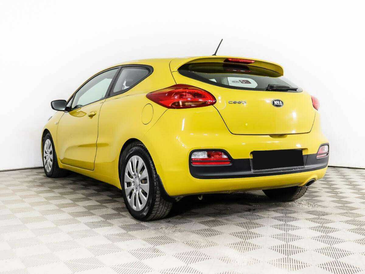 Kia Ceed б/у, 2015, Механическая. Фото: #6