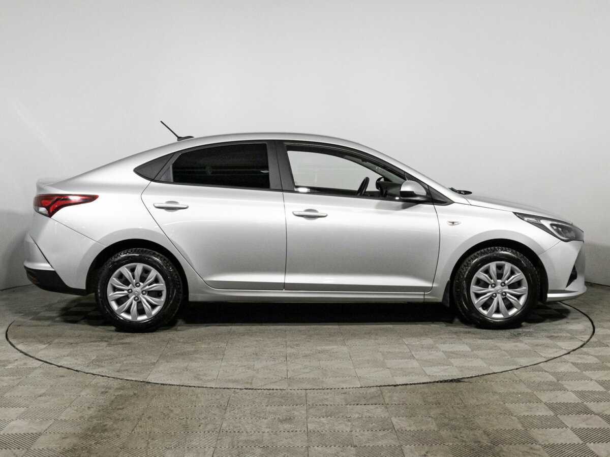 Hyundai Solaris б/у, 2022, Автоматическая. Фото: #3