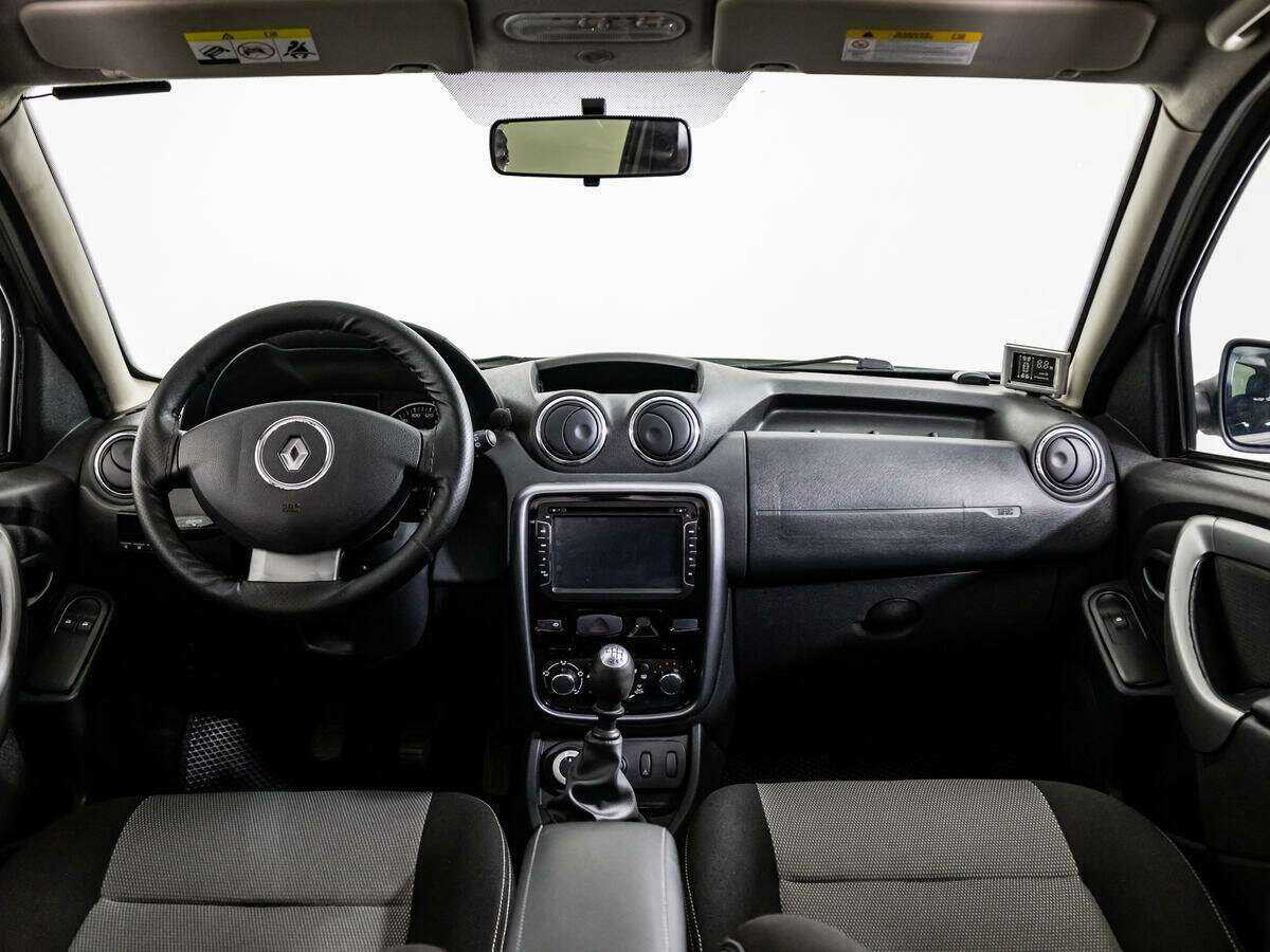 Renault Duster б/у, 2013, Механическая. Фото: #12