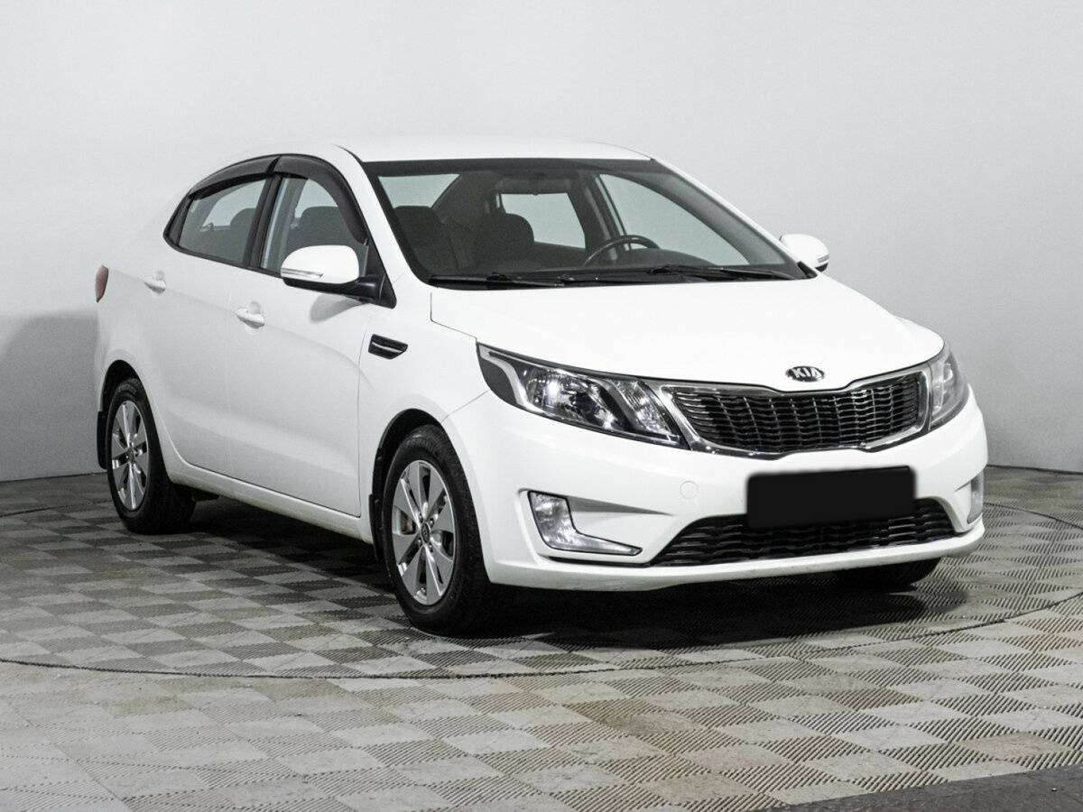 Kia Rio б/у, 2013, Механическая. Фото: #2