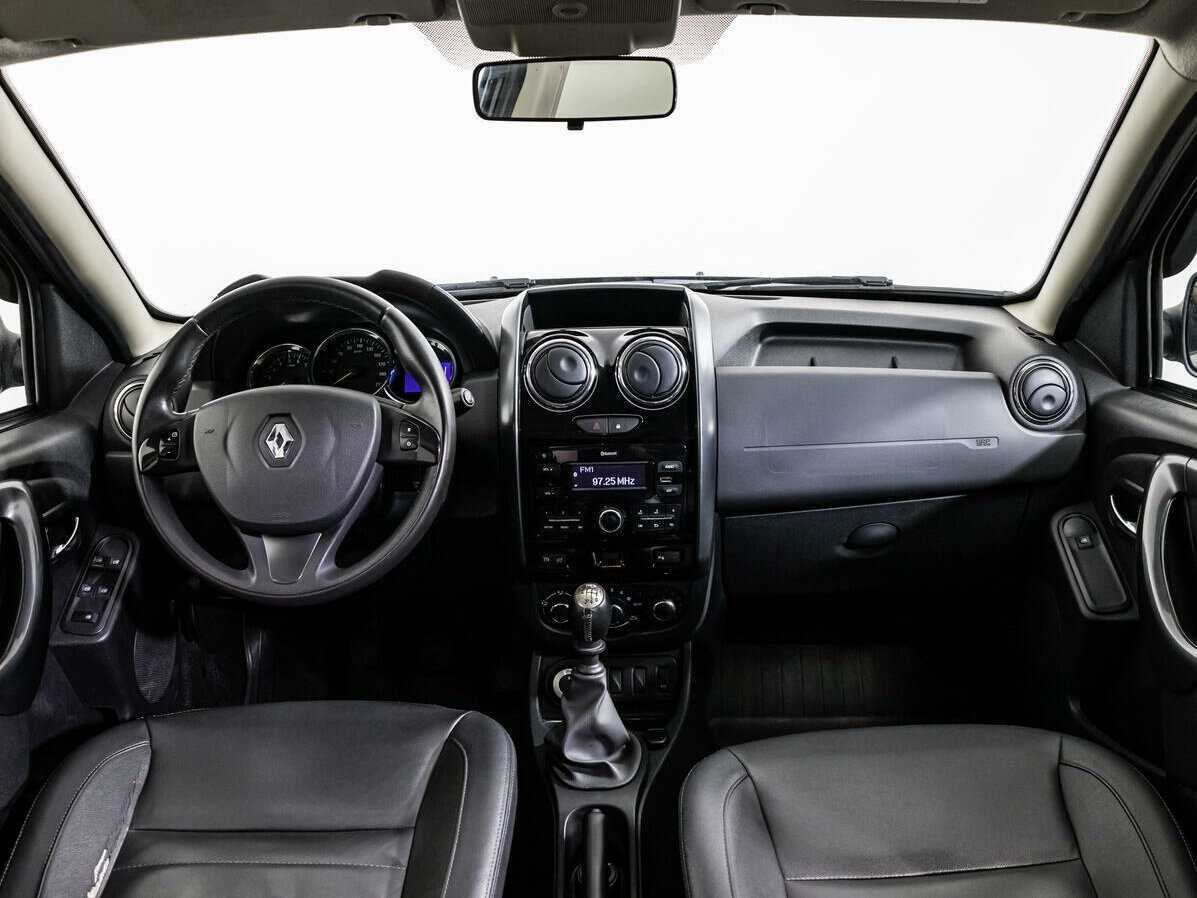 Renault Duster б/у, 2018, Механическая. Фото: #12