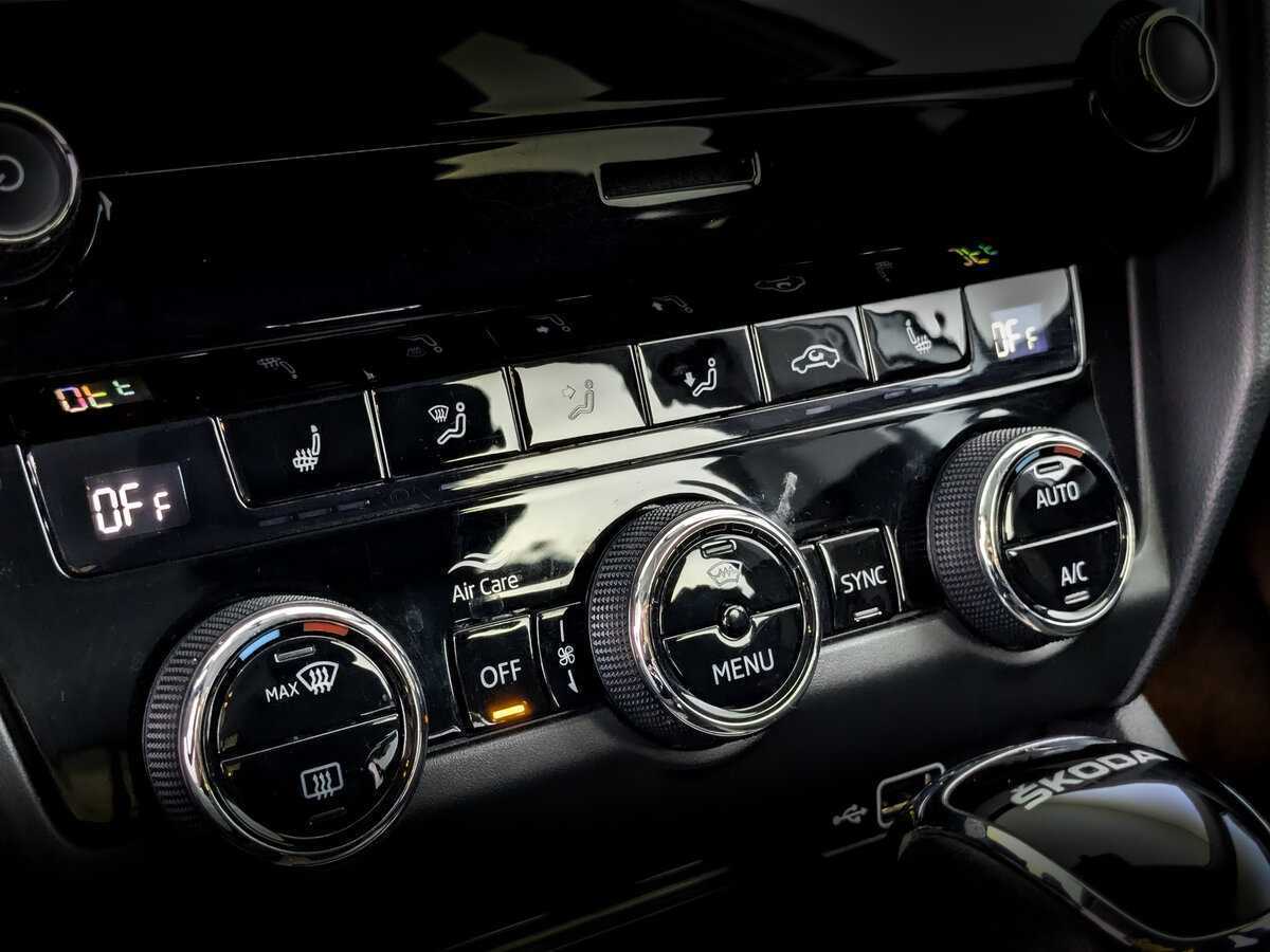 Skoda Octavia б/у, 2018, Автоматическая. Фото: #24