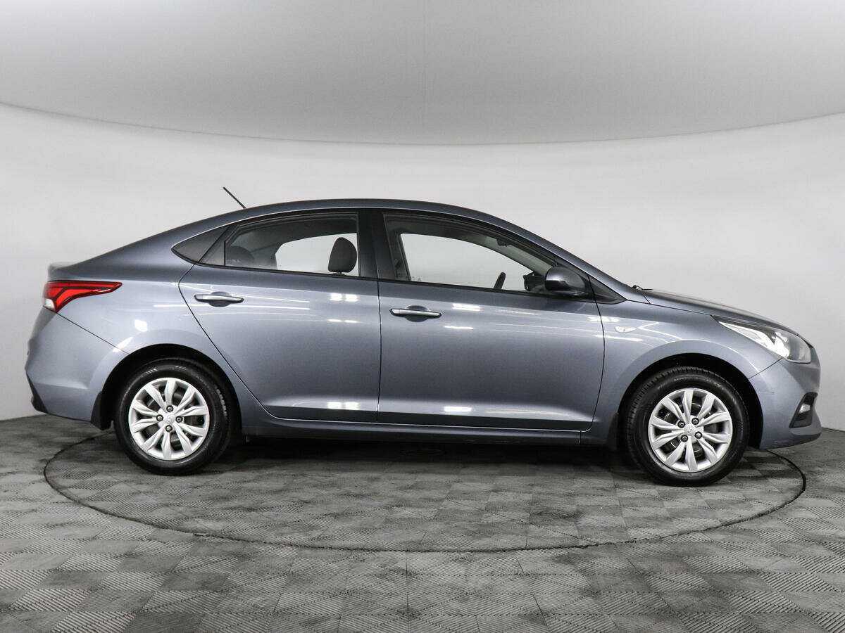 Hyundai Solaris б/у, 2018, Автоматическая. Фото: #3