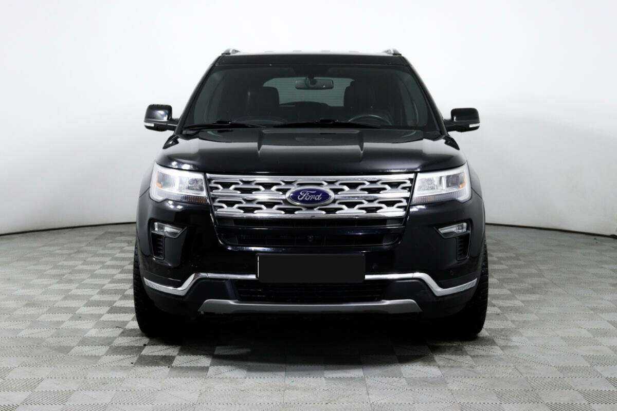 Ford Explorer б/у, 2018, Автоматическая. Фото: #1