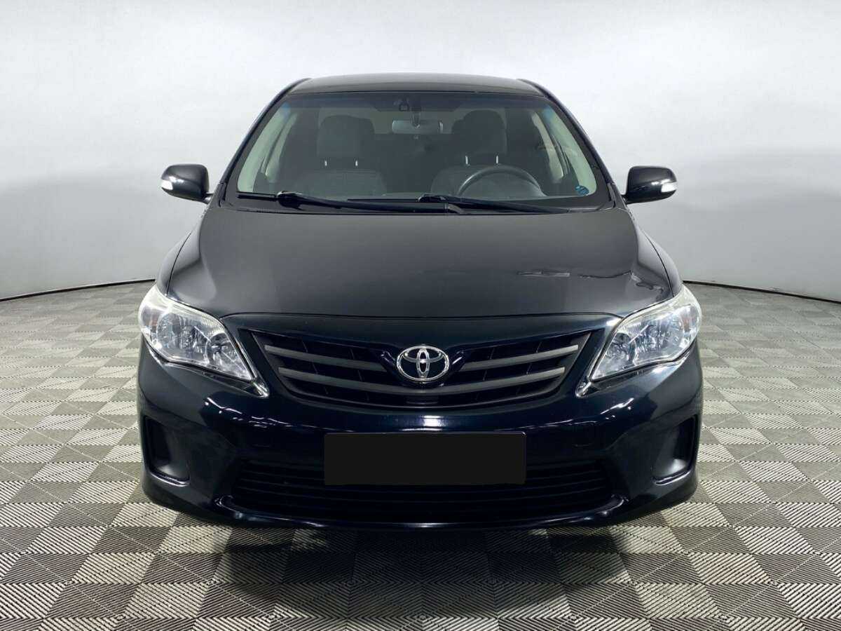 Toyota Corolla б/у, 2012, Автоматическая. Фото: #1