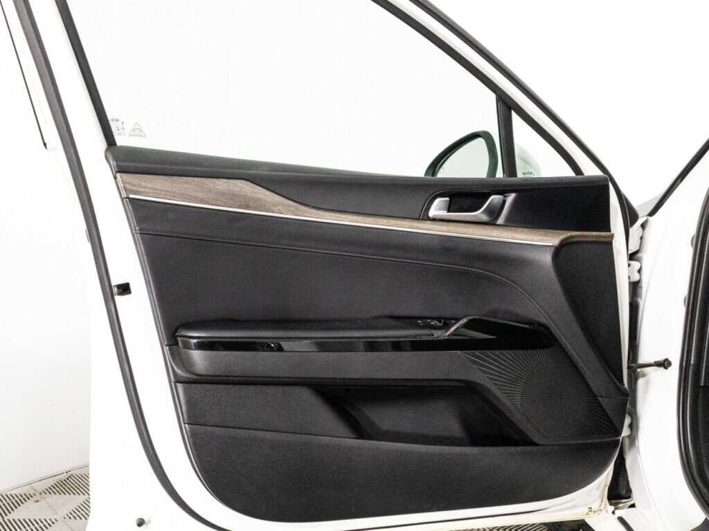Kia K5 б/у, 2021, Автоматическая. Фото: #23