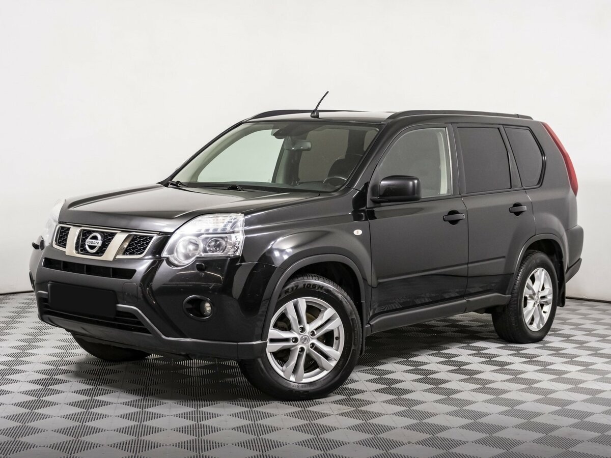 Nissan X-Trail б/у, 2014, Механическая. Посмотреть фото