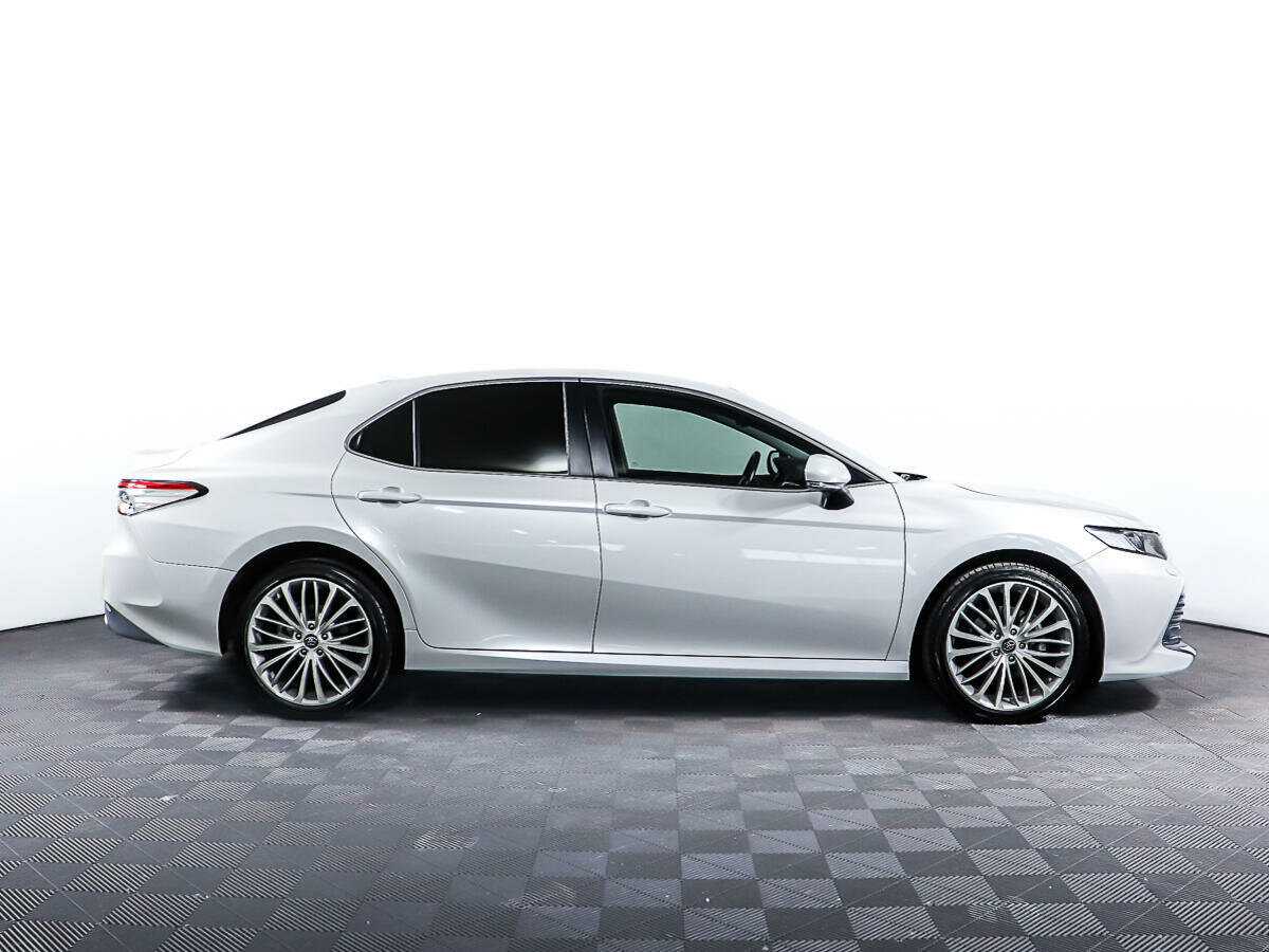 Toyota Camry б/у, 2020, Автоматическая. Фото: #3