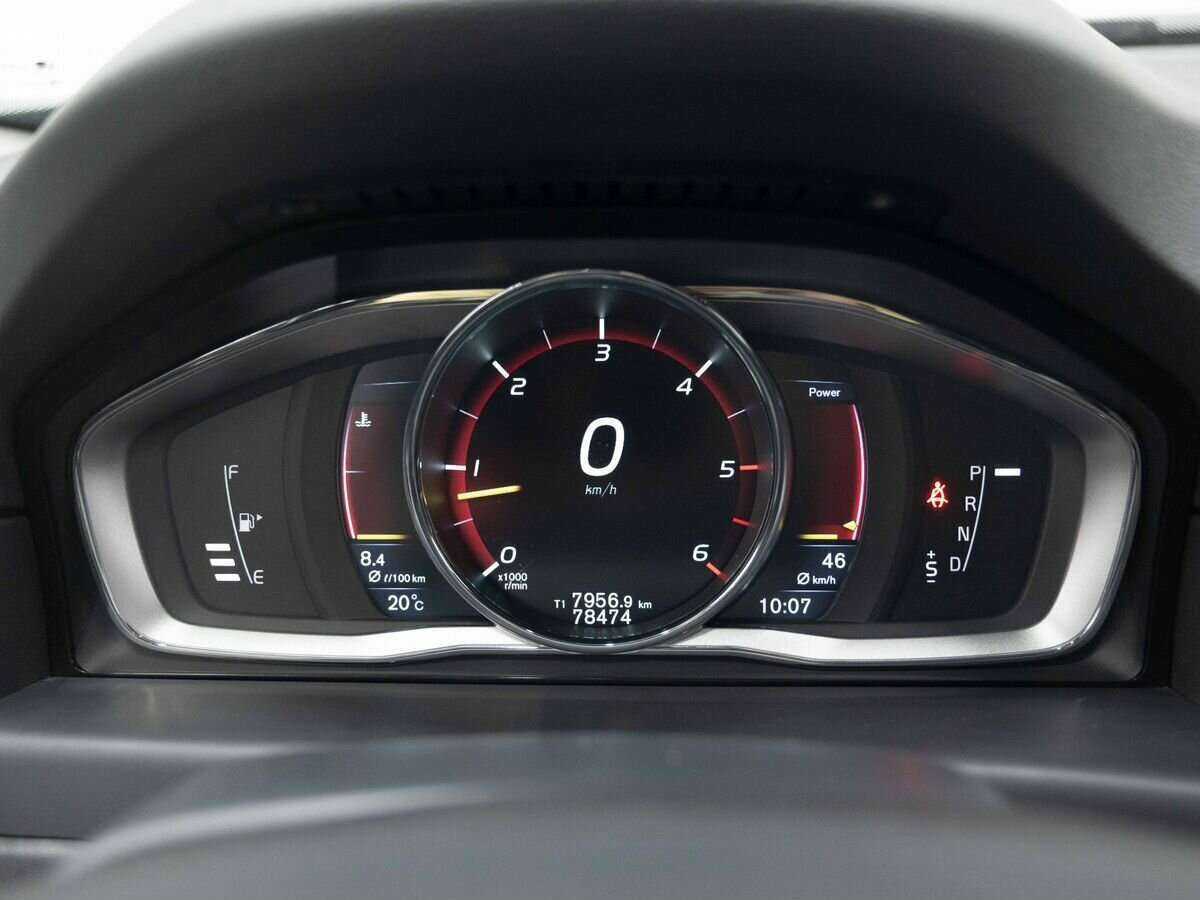 Volvo XC70 б/у, 2016, Автоматическая. Фото: #15