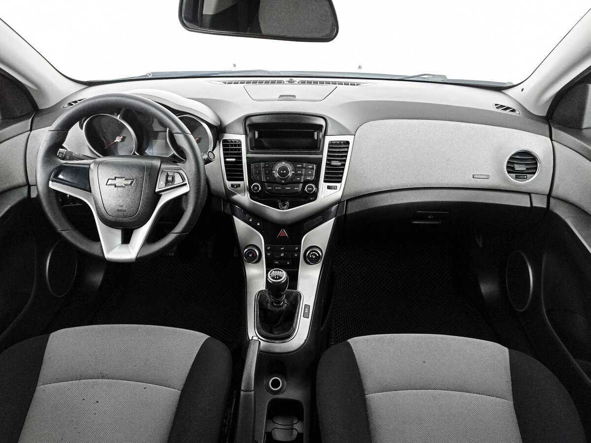 Chevrolet Cruze б/у, 2012, Механическая. Фото: #11