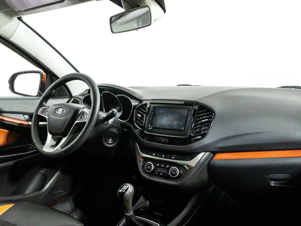 Lada (ВАЗ) Vesta б/у, 2019, Механическая. Фото: #8