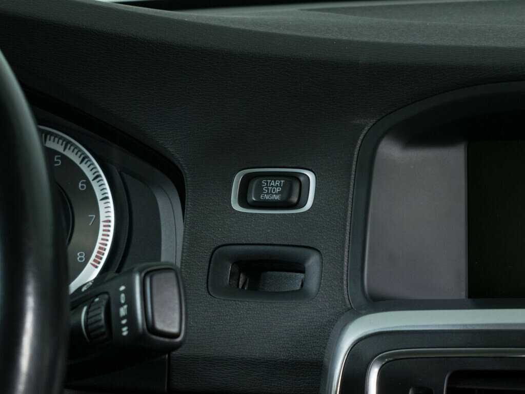 Volvo S60 б/у, 2012, Автоматическая. Фото: #11
