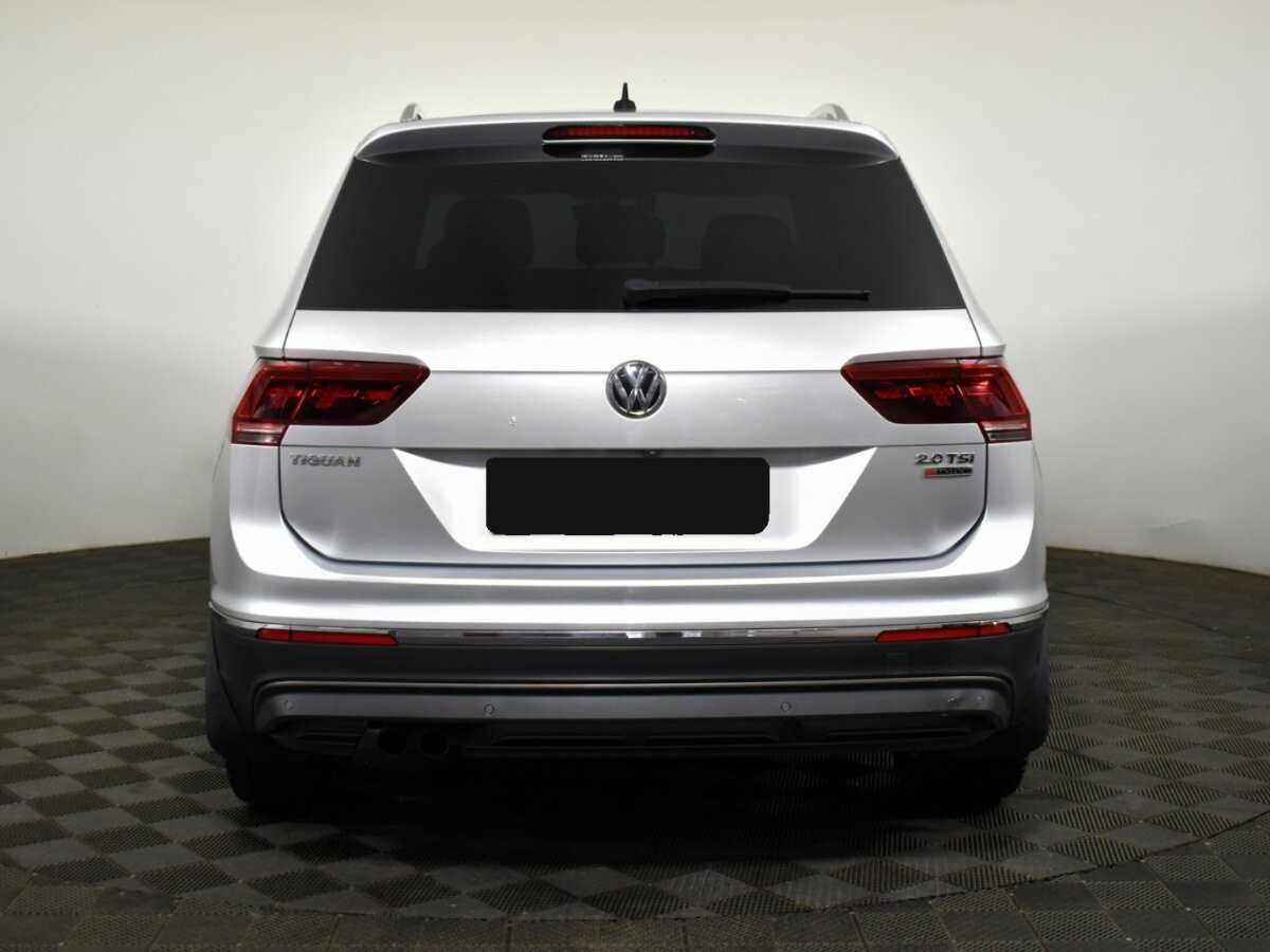 Volkswagen Tiguan б/у, 2017, Роботизированная. Фото: #4