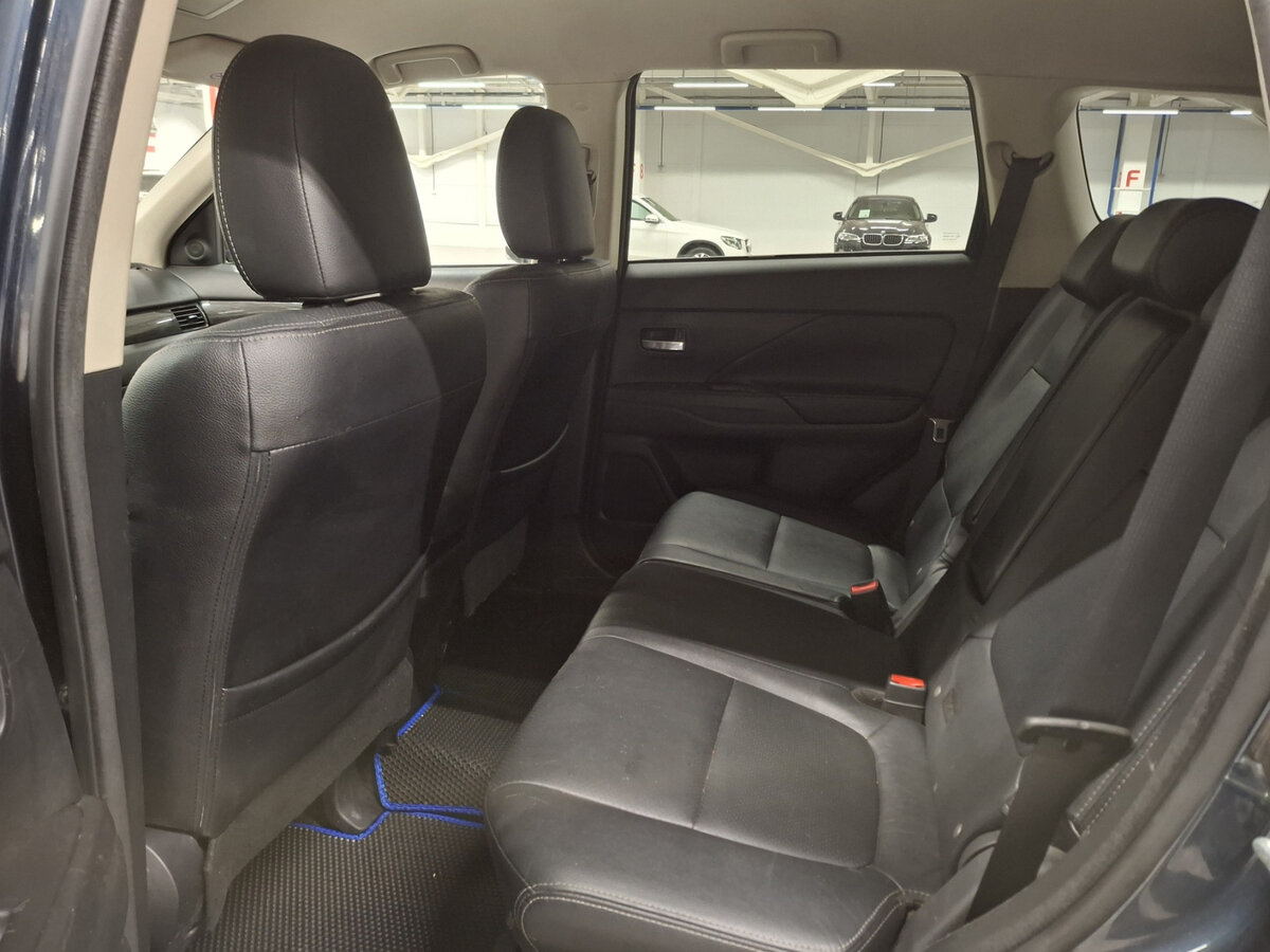 Mitsubishi Outlander б/у, 2017, Вариатор. Фото: #10