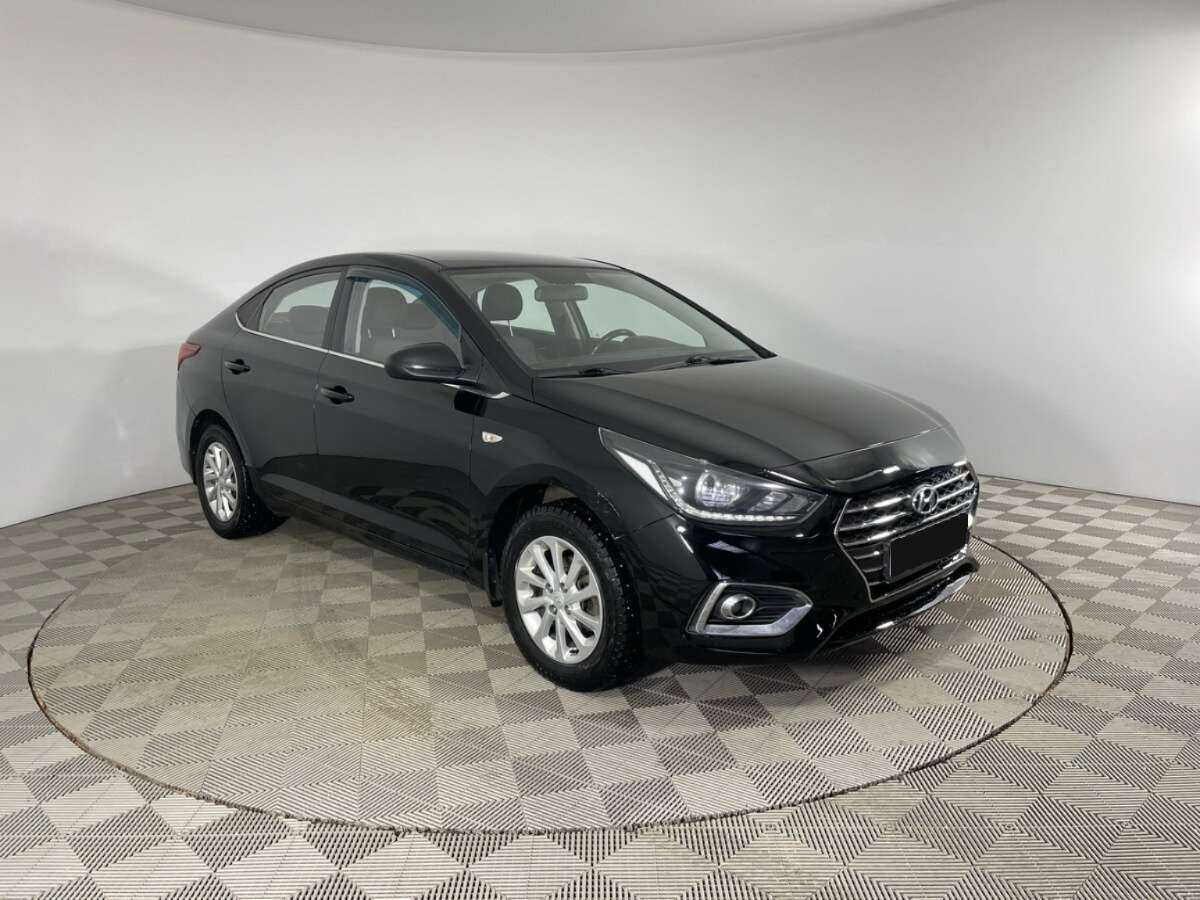 Hyundai Solaris б/у, 2017, Автоматическая. Фото: #2
