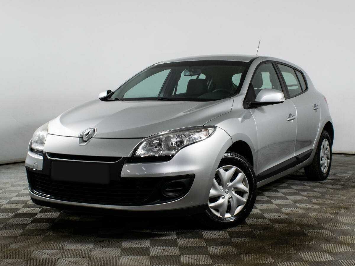 Renault Megane б/у, 2012, Механическая. Фото: #0
