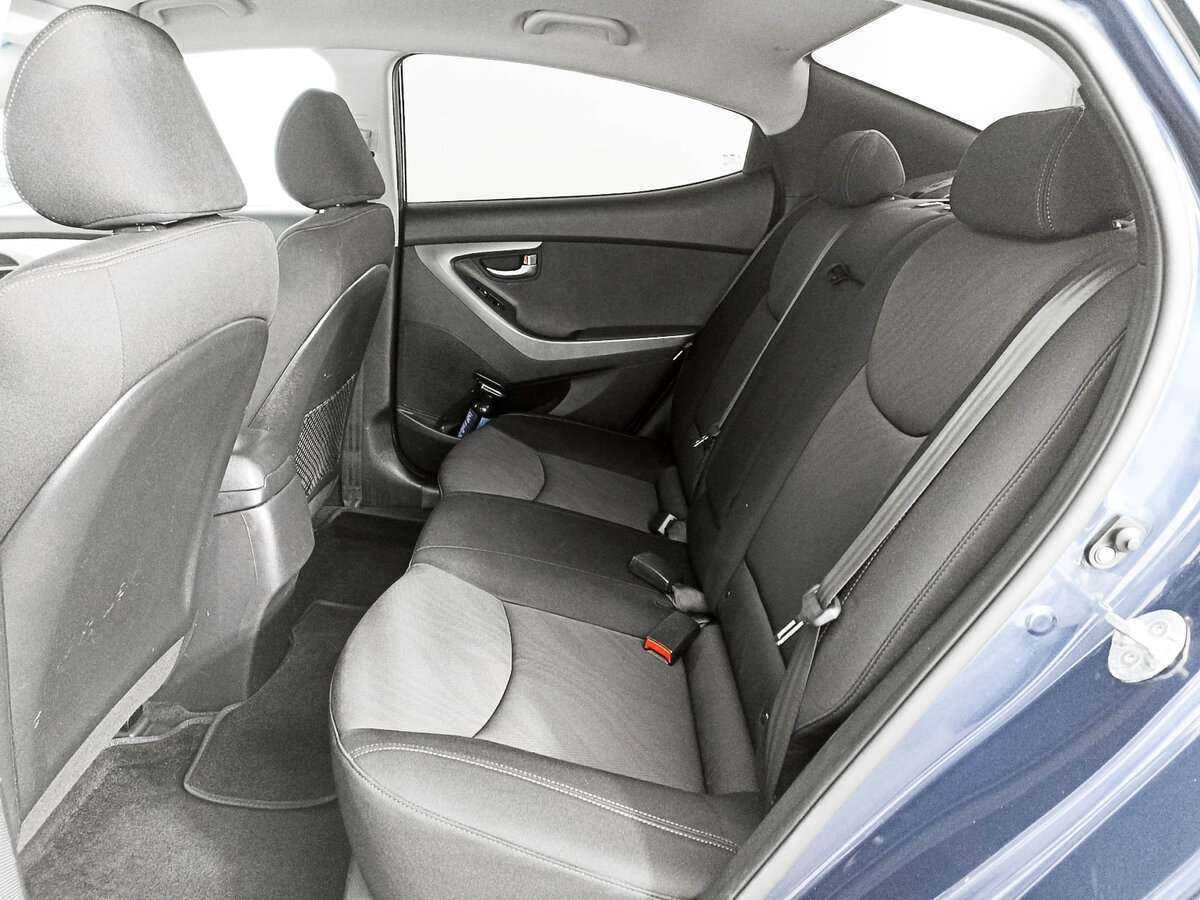 Hyundai Elantra б/у, 2015, Автоматическая. Фото: #7