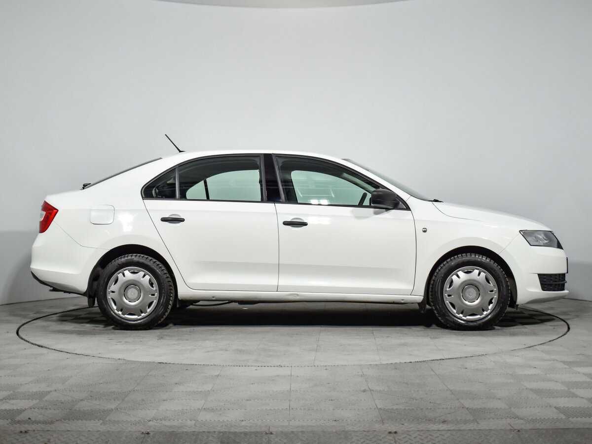 Skoda Rapid б/у, 2017, Автоматическая. Фото: #3
