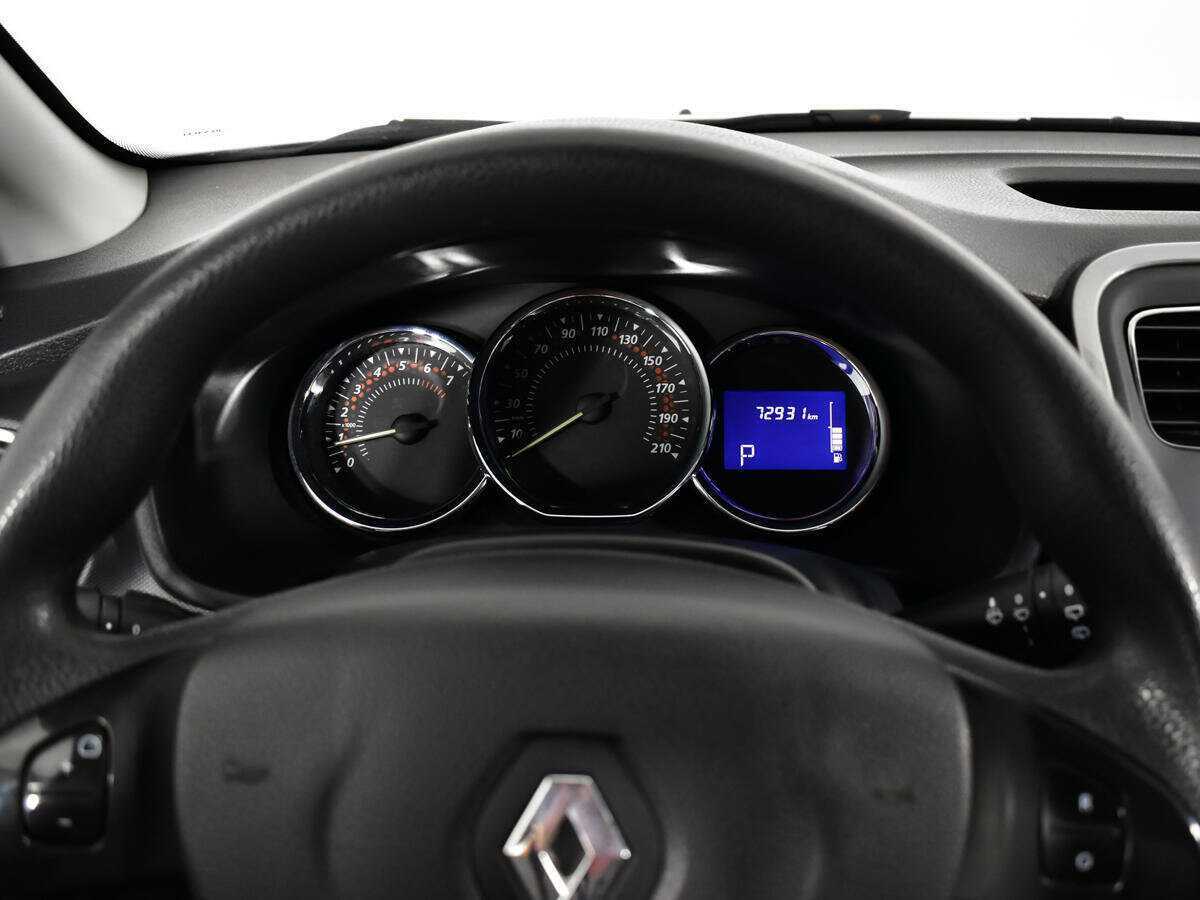 Renault Sandero б/у, 2017, Автоматическая. Фото: #8