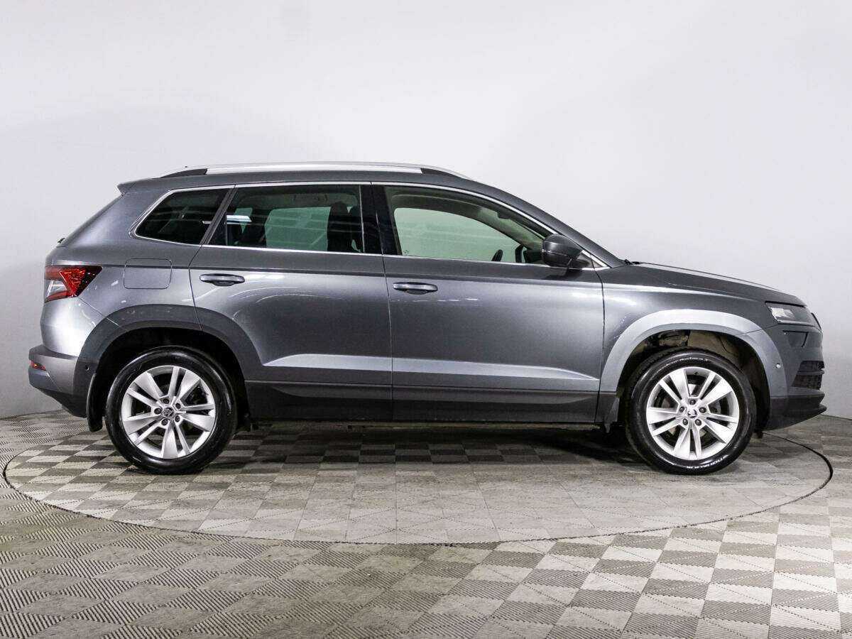 Skoda Karoq б/у, 2020, Автоматическая. Фото: #2
