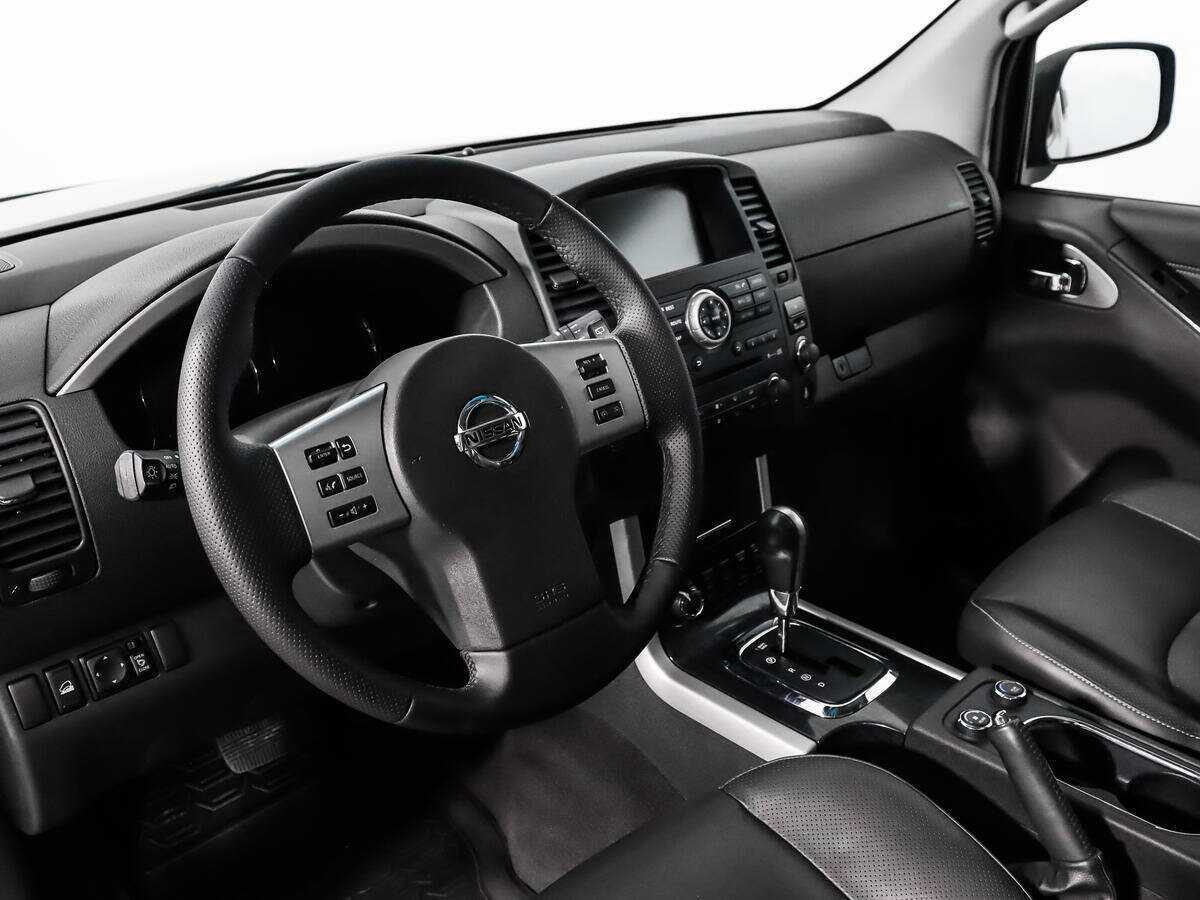 Nissan Pathfinder б/у, 2012, Автоматическая. Фото: #8