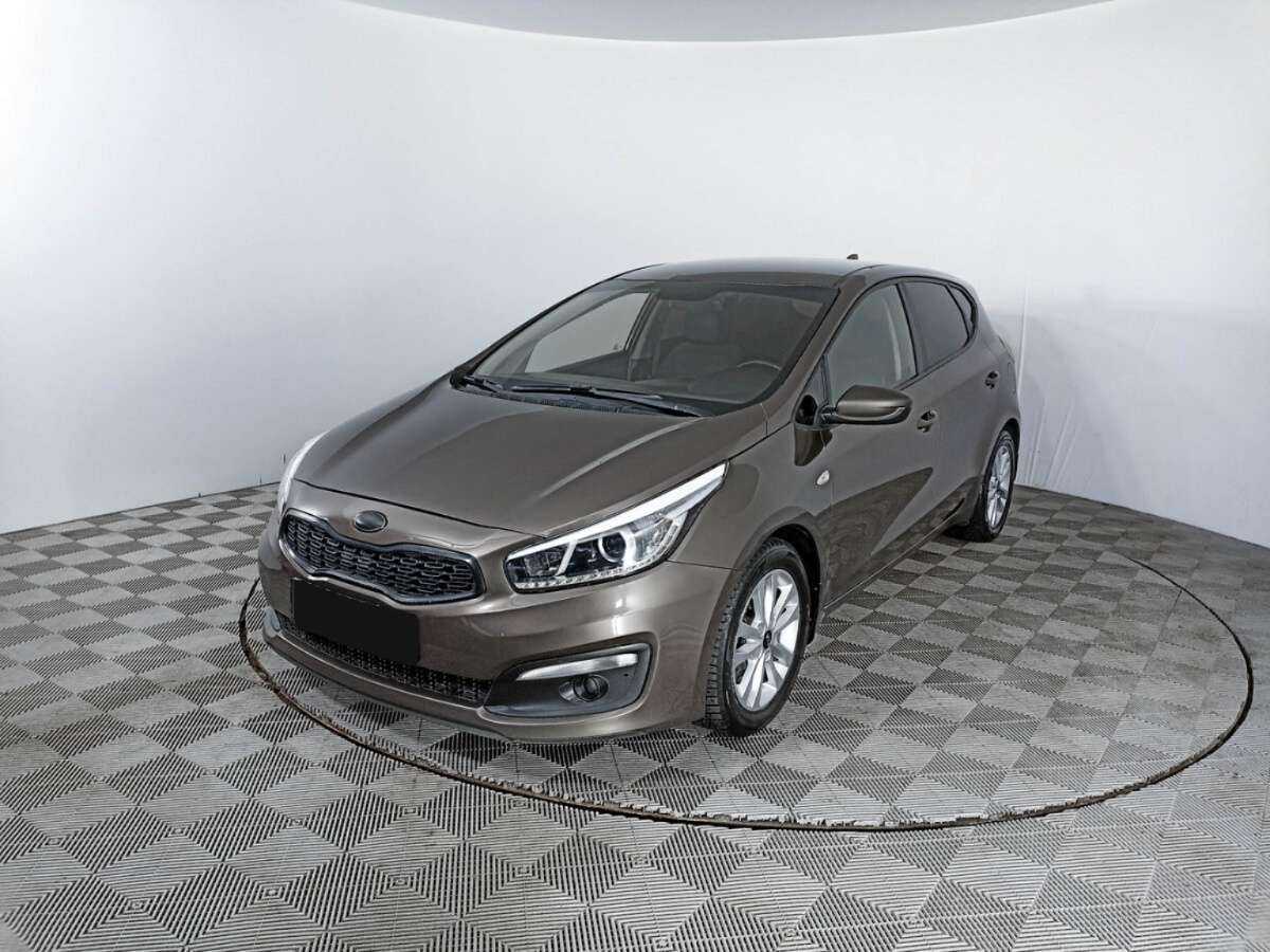 Kia Ceed б/у, 2018, Автоматическая. Фото: #0