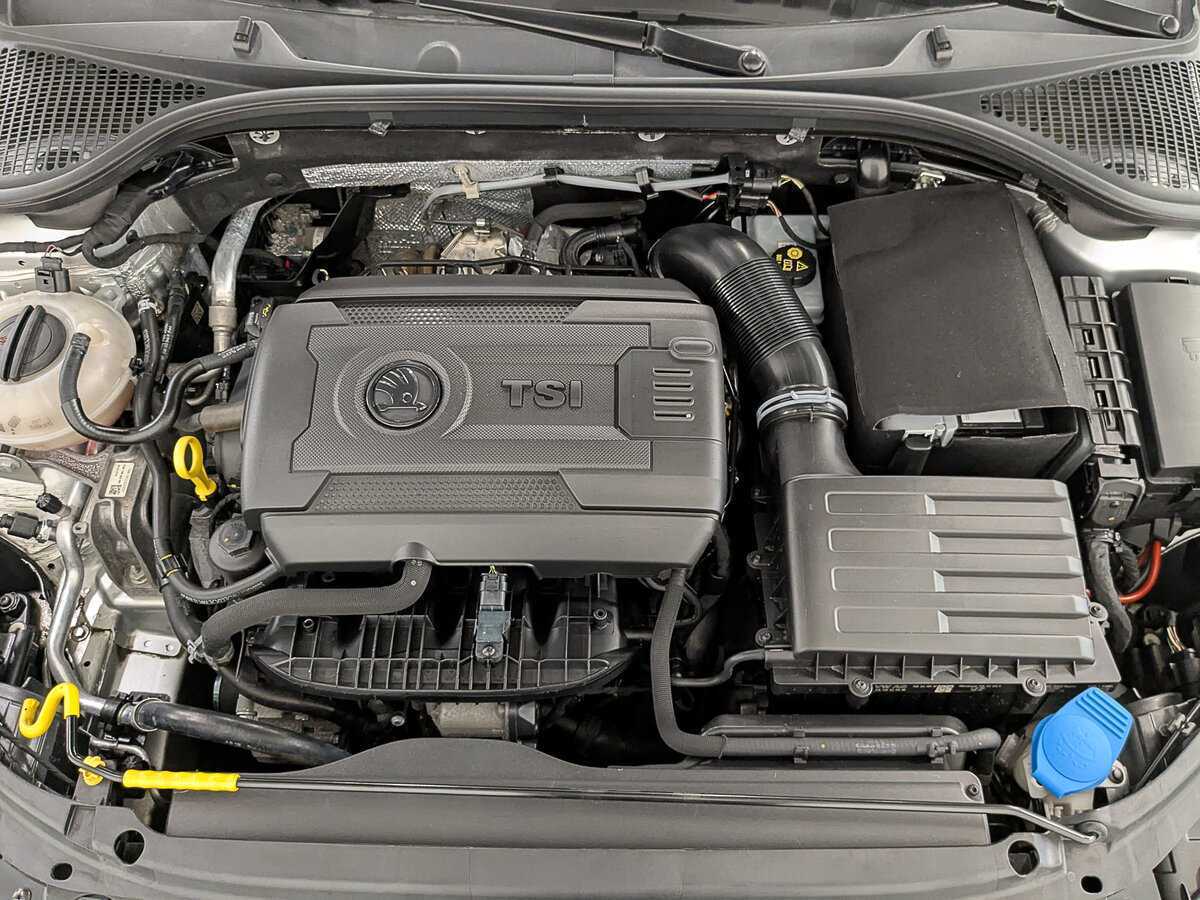 Skoda Octavia б/у, 2016, Механическая. Фото: #8