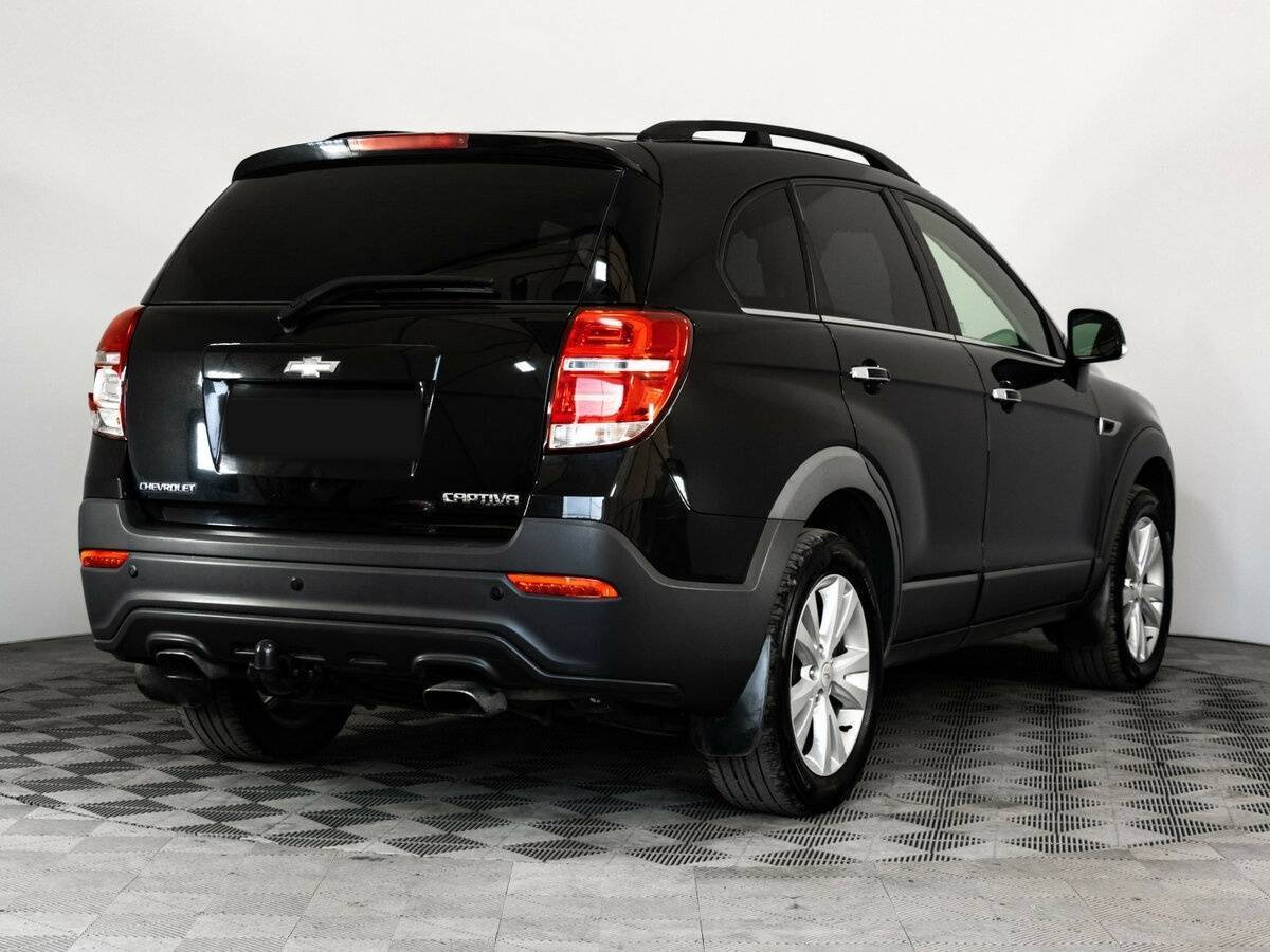 Chevrolet Captiva б/у, 2015, Автоматическая. Фото: #3