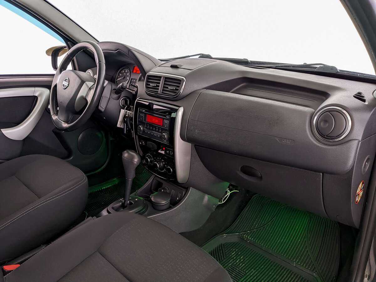 Nissan Terrano б/у, 2015, Автоматическая. Фото: #7