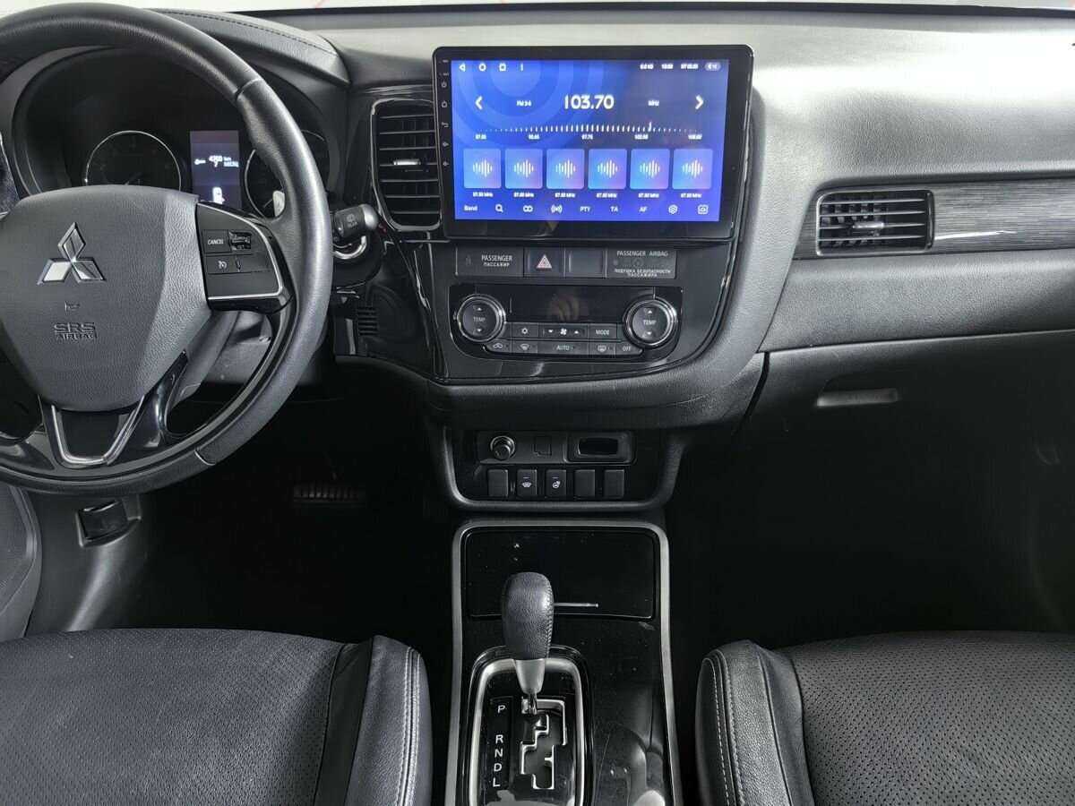 Mitsubishi Outlander б/у, 2017, Вариатор. Фото: #10
