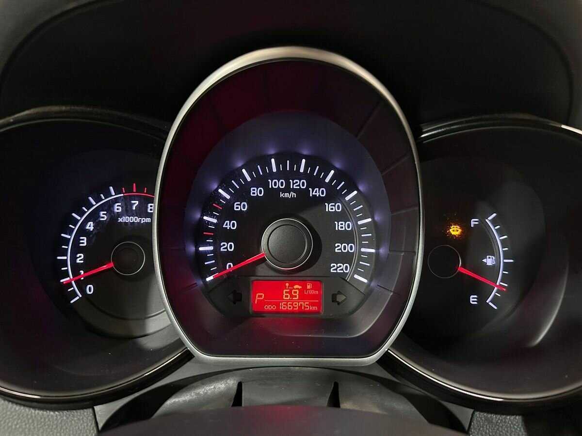 Kia Rio б/у, 2013, Автоматическая. Фото: #11