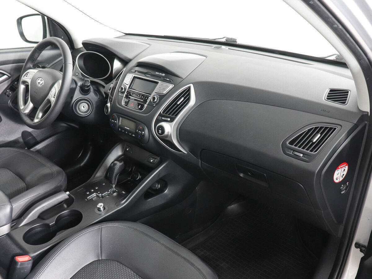 Hyundai ix35 б/у, 2012, Автоматическая. Фото: #9