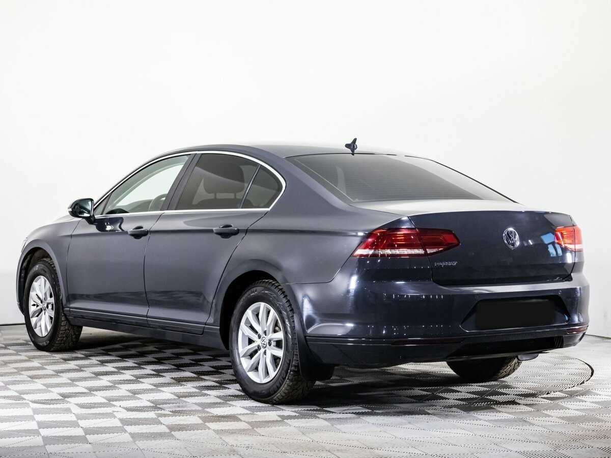Volkswagen Passat б/у, 2018, Роботизированная. Фото: #5