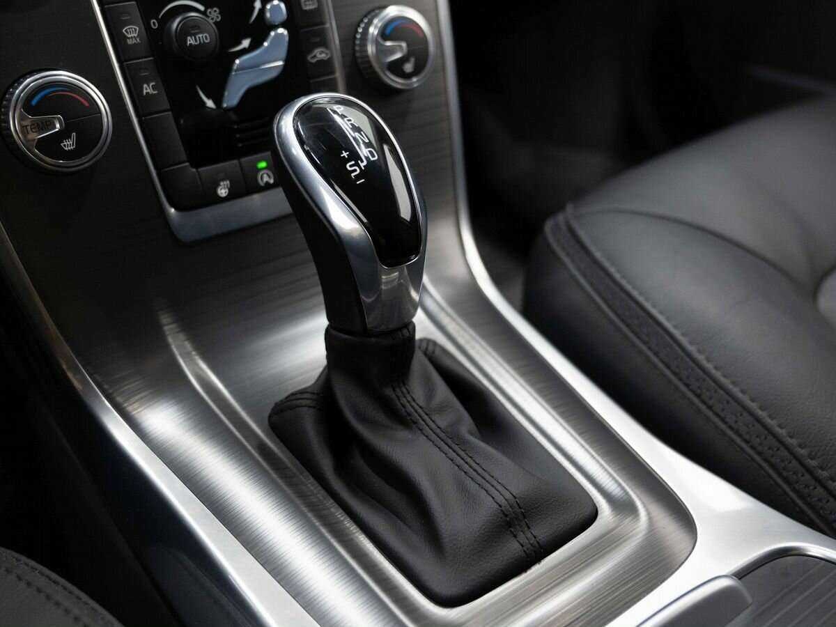 Volvo XC70 б/у, 2016, Автоматическая. Фото: #18