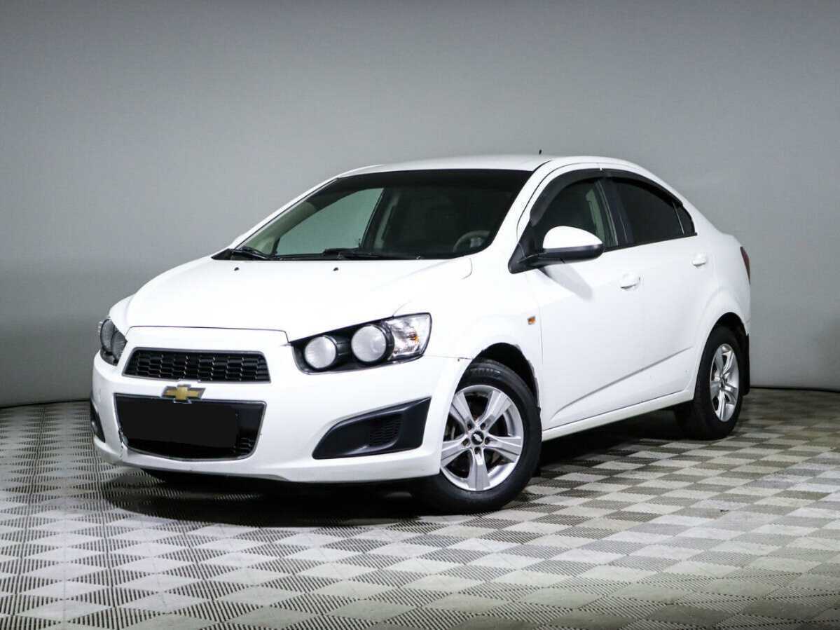 Chevrolet Aveo б/у, 2012, Механическая. Фото: #0