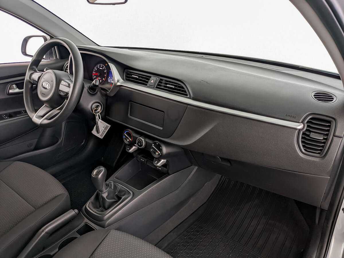 Kia Rio б/у, 2021, Механическая. Фото: #10