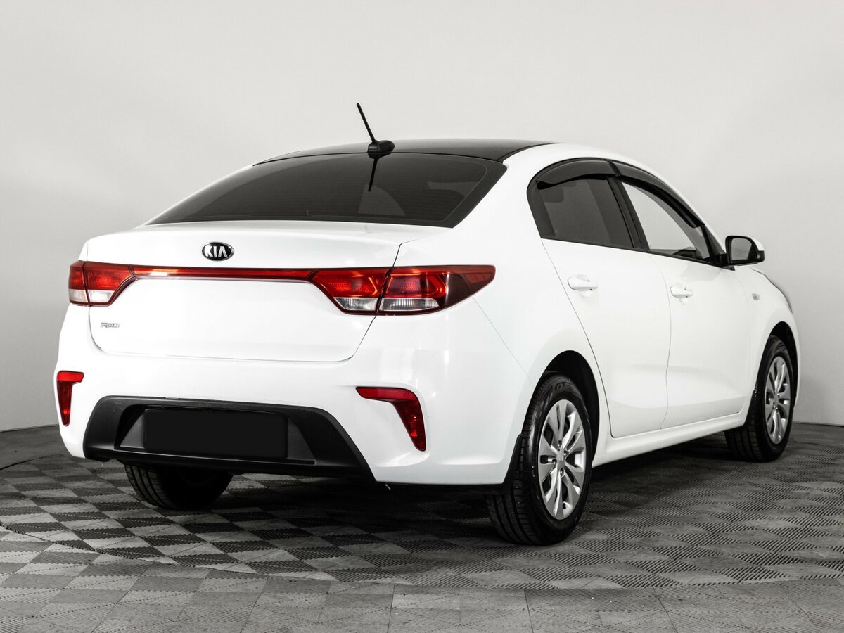 Kia Rio б/у, 2017, Механическая. Фото: #3