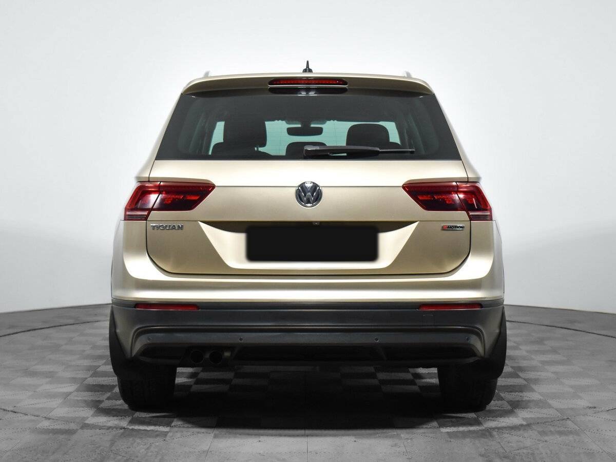 Volkswagen Tiguan б/у, 2018, Роботизированная. Фото: #5